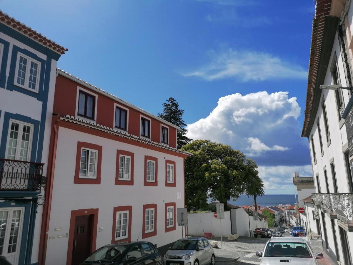Miragaia Star Apartment Angra do Heroismo Bagian luar foto